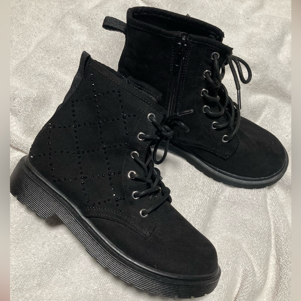 Steve Madden girls boots with rhinestones